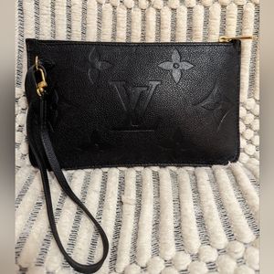 🖤 Louis Vuitton Neverfull Pochette Large Empriente In Black 🖤